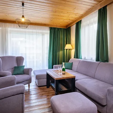 Orion Creek Chalets *