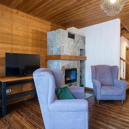 Orion Creek Chalets アパート